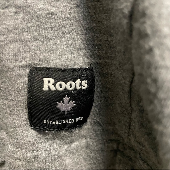 Roots Long Sleeve Raglan Tee Green Gray Plaid Women’s Small - Picture 7 of 7